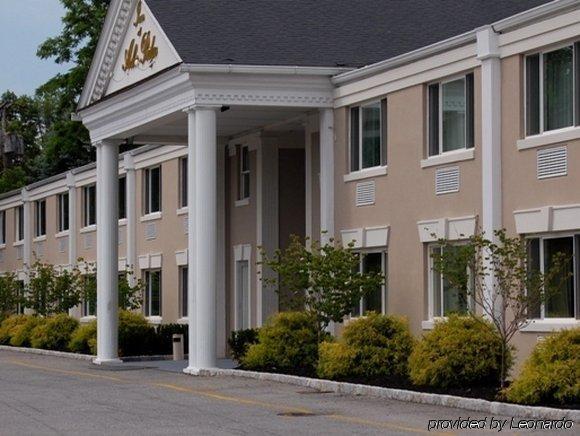 Inn At Arbor Ridge Hotel And Conference Center Hopewell Junction Exterior photo